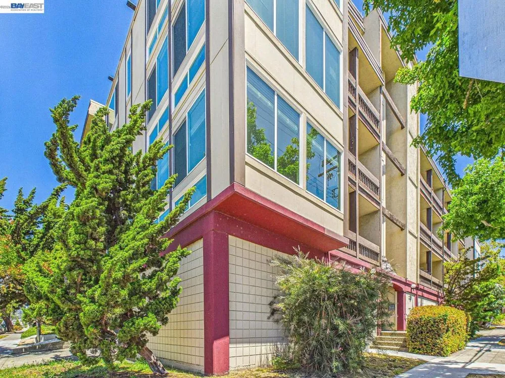 2201 Virginia St #2 Berkeley, CA 94709