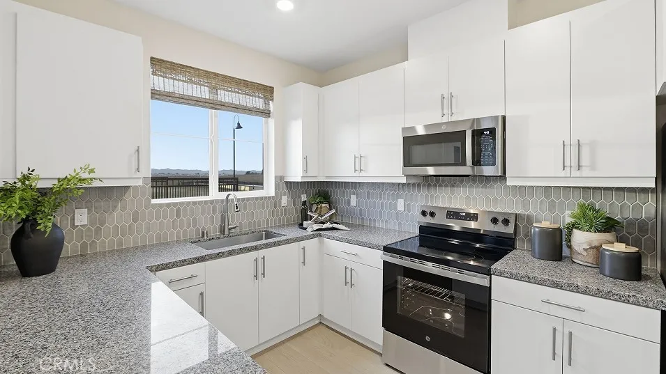 26825 Millerton Street Menifee, CA 92585