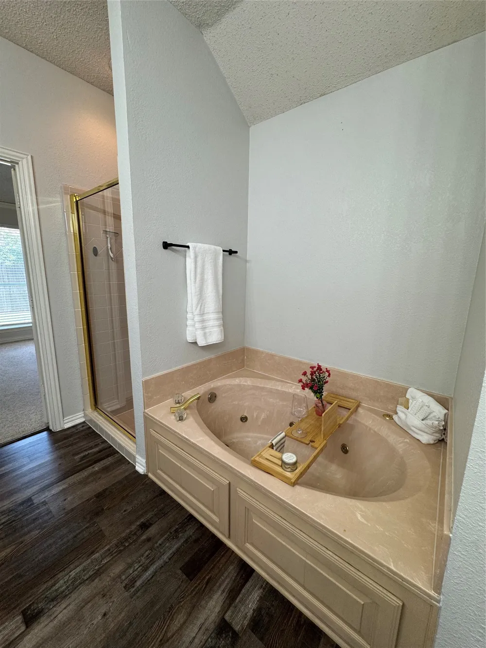 907 Red Oak Drive Mansfield, TX 76063