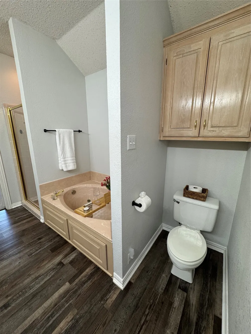 907 Red Oak Drive Mansfield, TX 76063