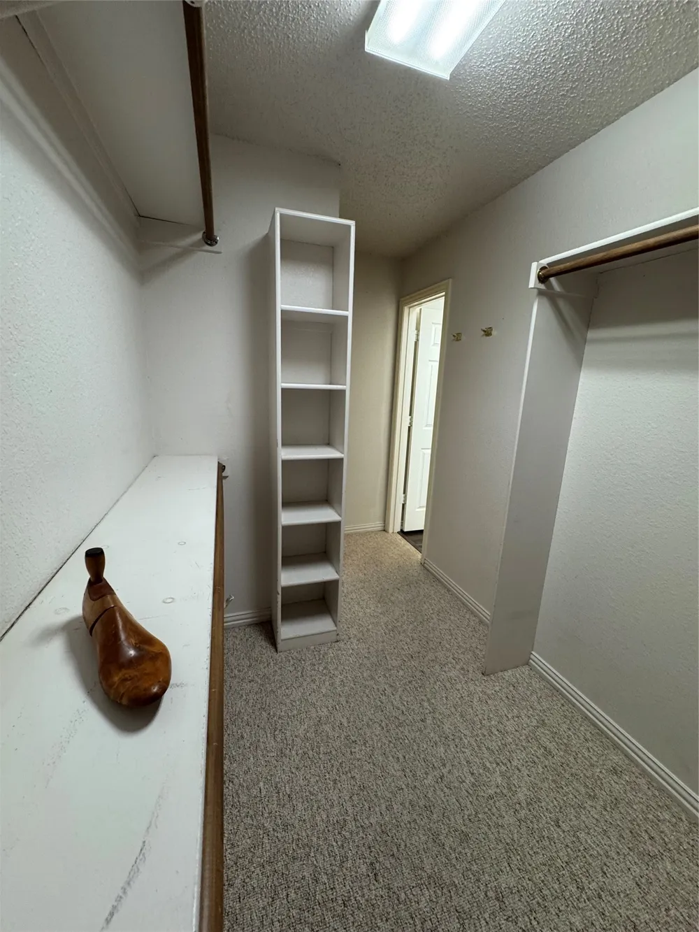 907 Red Oak Drive Mansfield, TX 76063