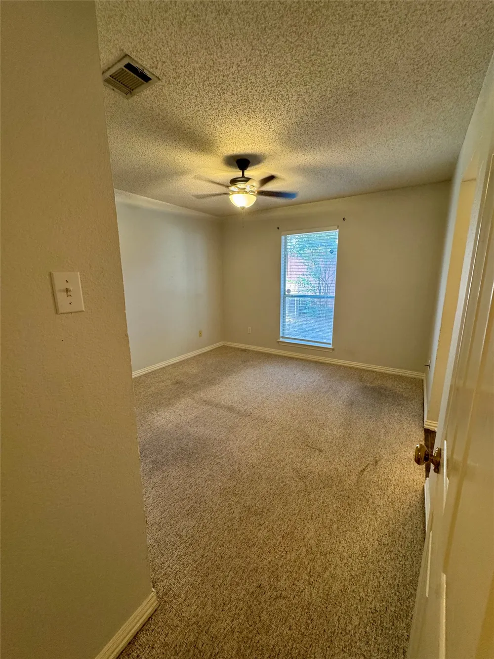 907 Red Oak Drive Mansfield, TX 76063