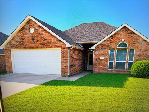 1016 Glenhaven Drive