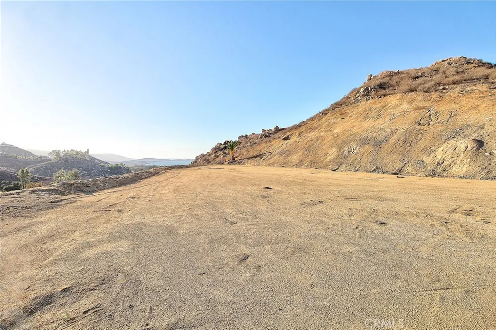20653 Mustang Court Lake Mathews, CA 92570
