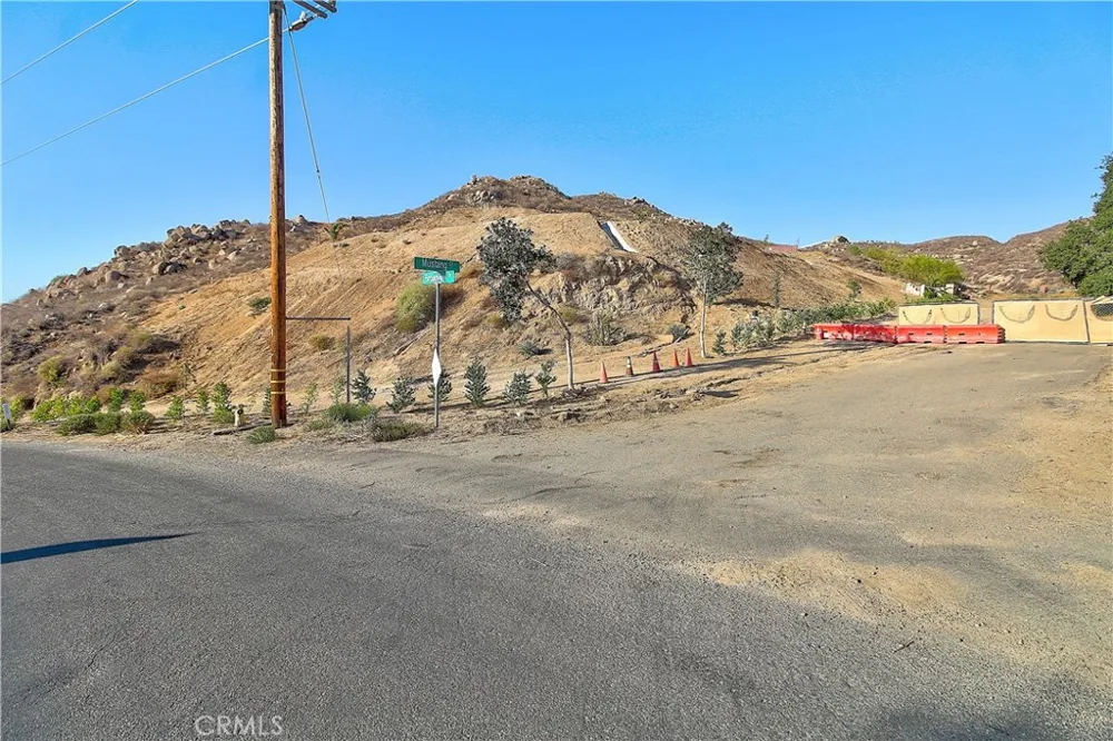 20653 Mustang Court Lake Mathews, CA 92570