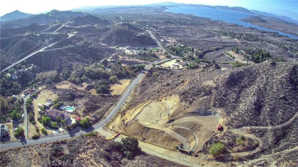 20653 Mustang Court Lake Mathews, CA 92570