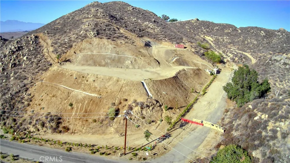 20653 Mustang Court Lake Mathews, CA 92570