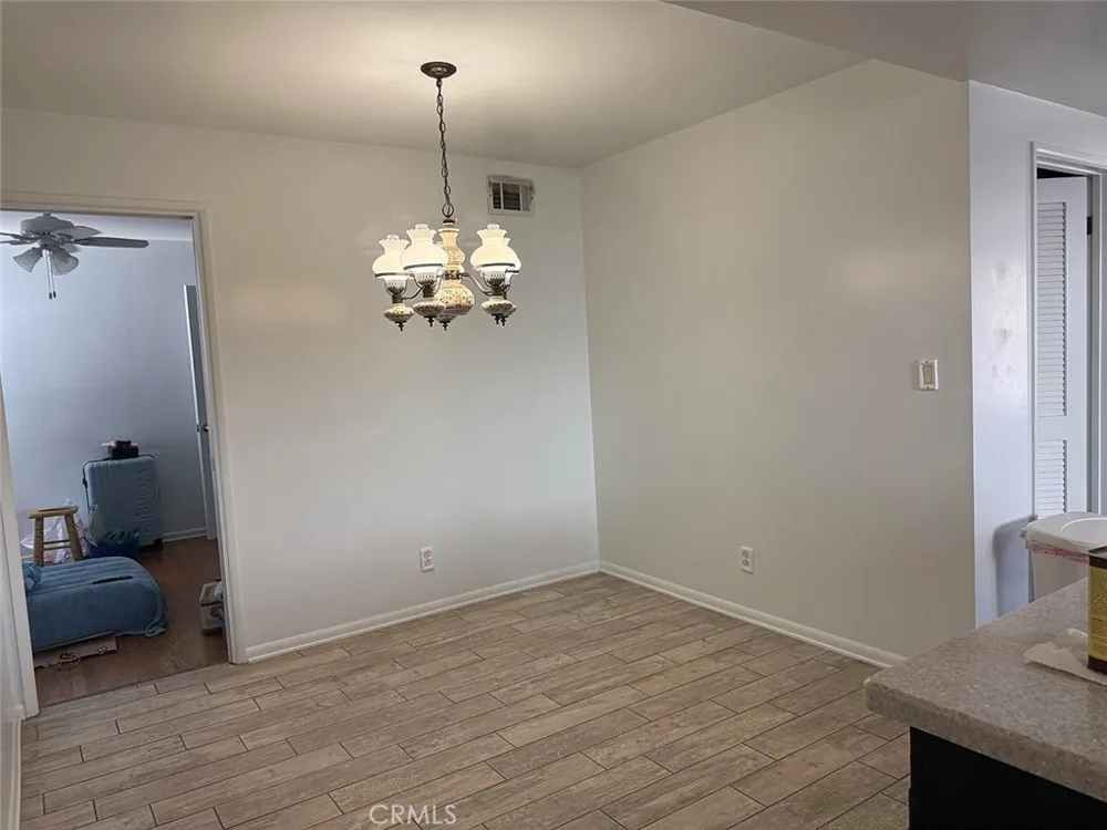 2864 W Monroe Anaheim, CA 92801