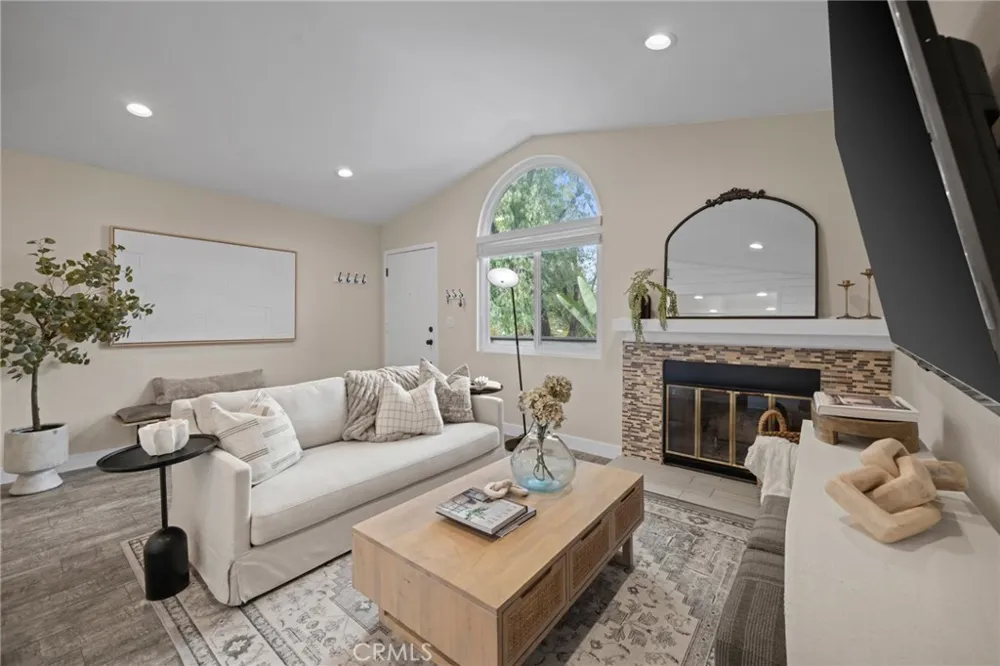 7 Rosa Rancho Santa Margarita, CA 92688