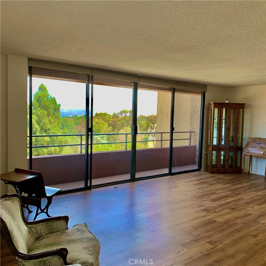 24055 Paseo Del Lago W #411 Laguna Woods, CA 92637