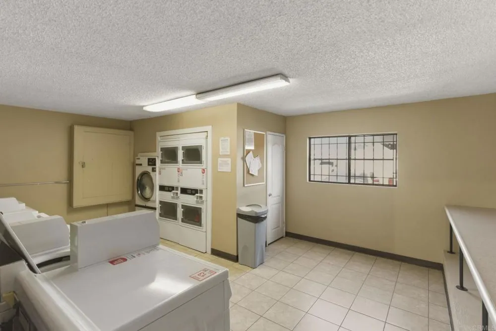 505 E Madison Ave #76 El Cajon, CA 92020