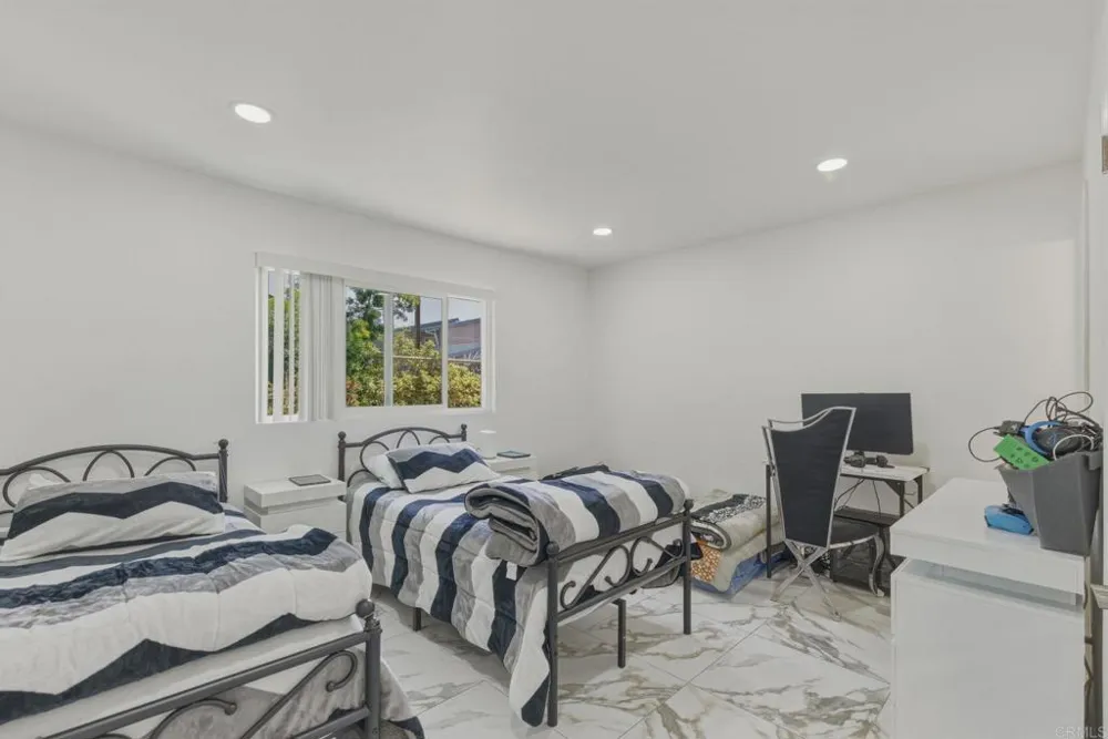 505 E Madison Ave #76 El Cajon, CA 92020