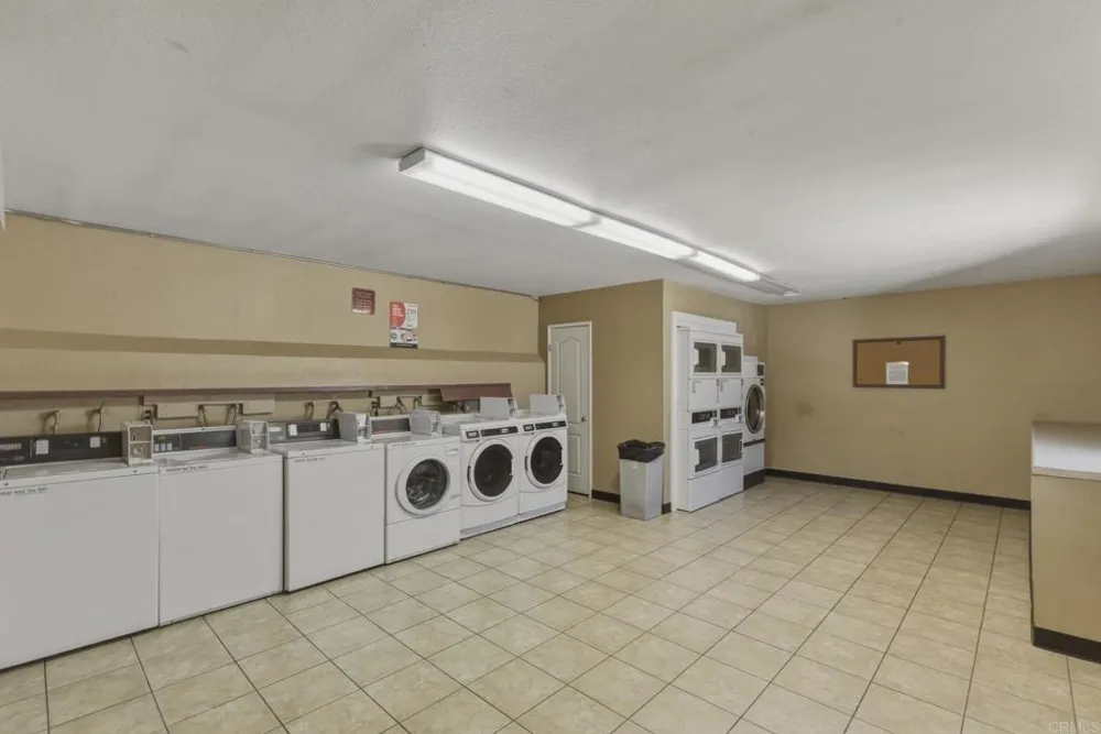 505 E Madison Ave #76 El Cajon, CA 92020