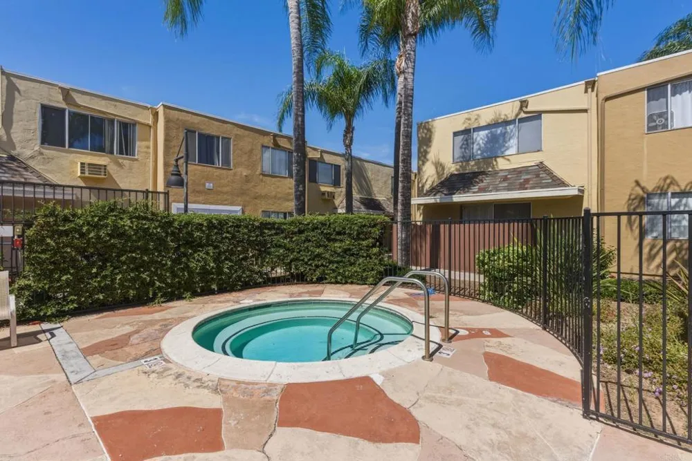 505 E Madison Ave #76 El Cajon, CA 92020