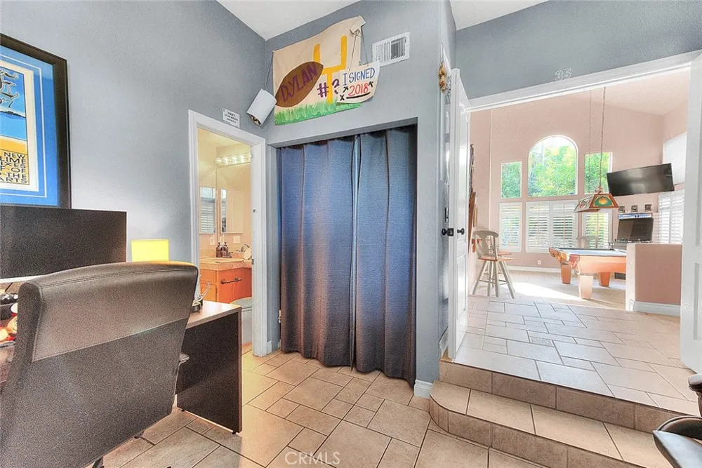 15028 Avenida De Las Flores Chino Hills, CA 91709