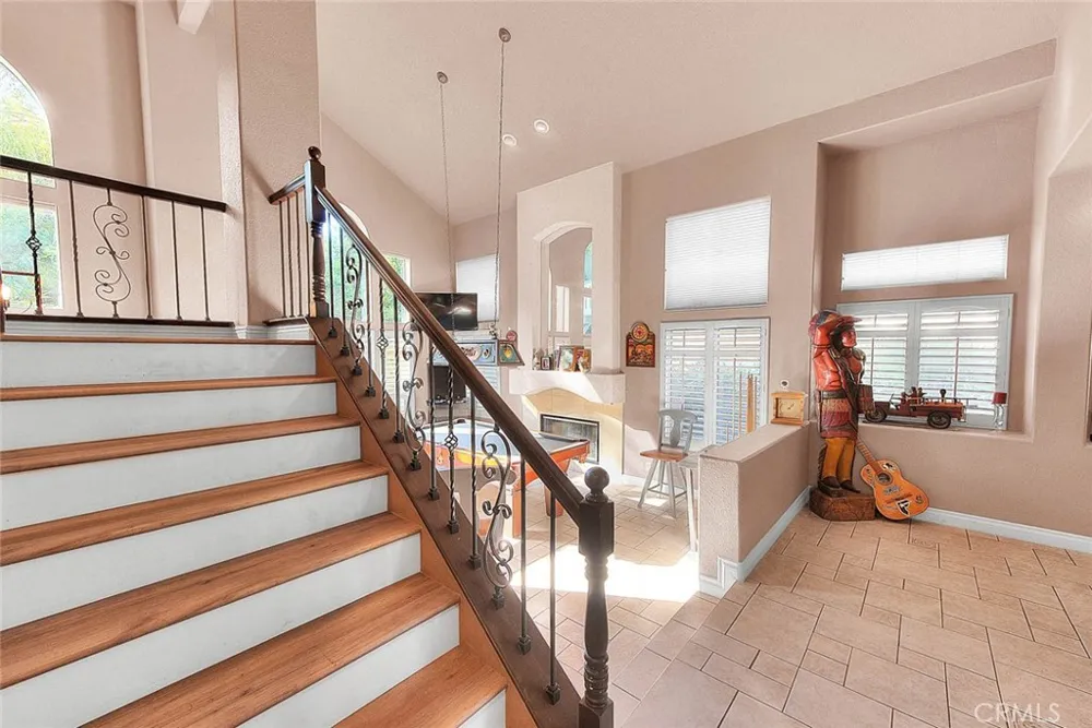 15028 Avenida De Las Flores Chino Hills, CA 91709