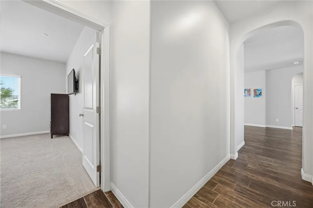 1906 McIntosh Way Bakersfield, CA 93312