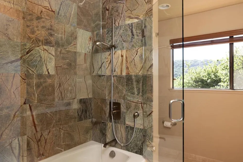 299 Calle De Los Agrinemsors Carmel Valley, CA 93924
