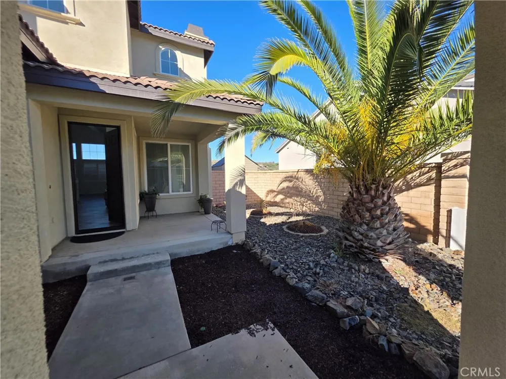 51 Volta Del Tintori Lake Elsinore, CA 92532