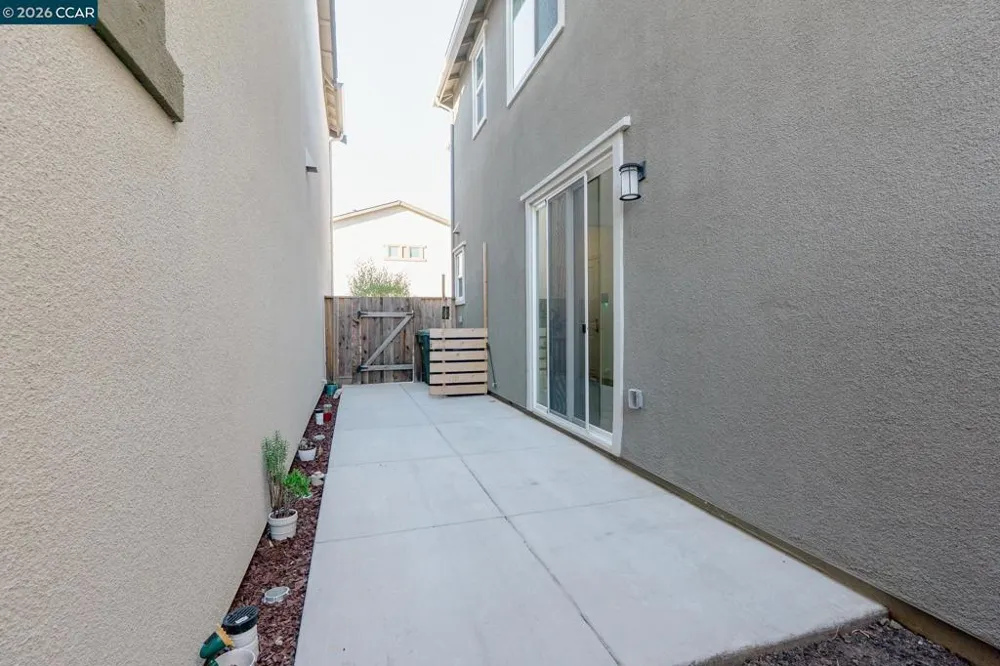 1412 Sanctuary St Pittsburg, CA 94565
