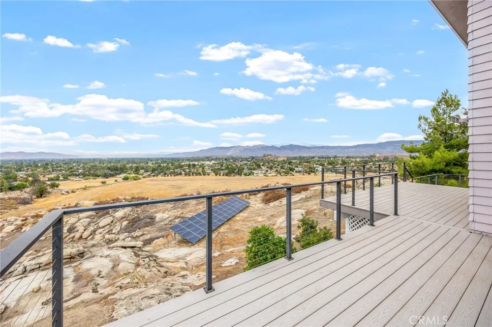 27990 Vista Del Valle Hemet, CA 92544