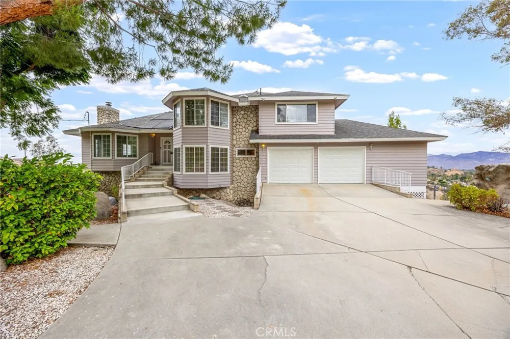 27990 Vista Del Valle Hemet, CA 92544