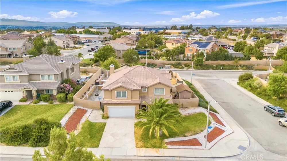 2545 Duomo Palmdale, CA 93550
