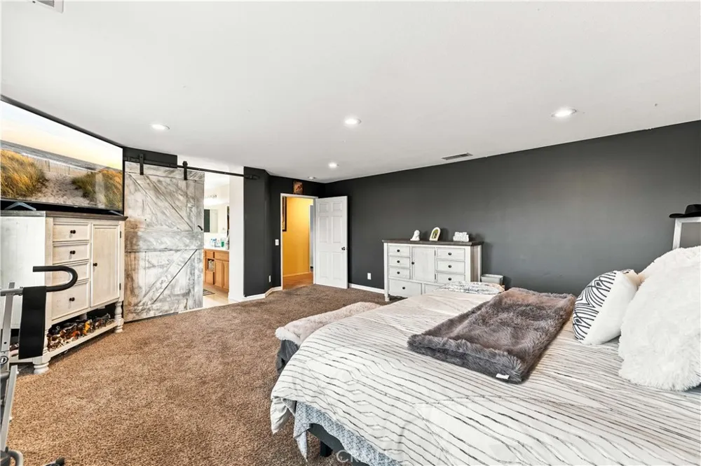2545 Duomo Palmdale, CA 93550