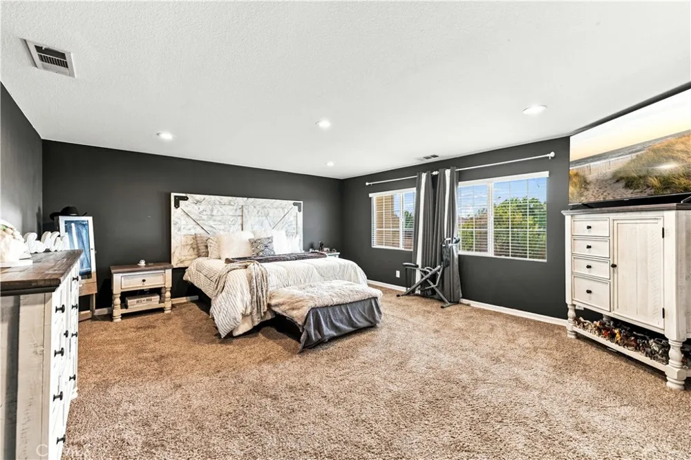 2545 Duomo Palmdale, CA 93550