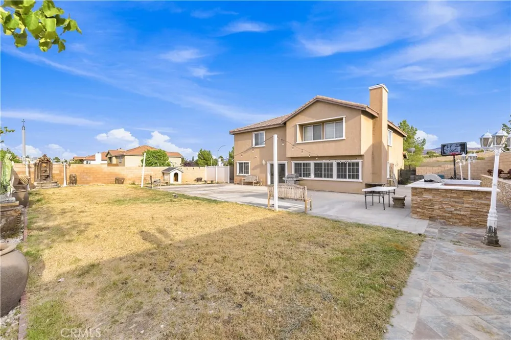2545 Duomo Palmdale, CA 93550