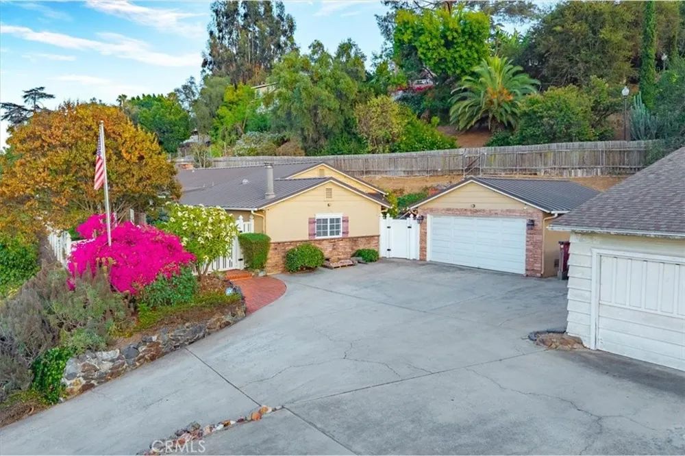 9451 Fuerte Drive La Mesa, CA 91941