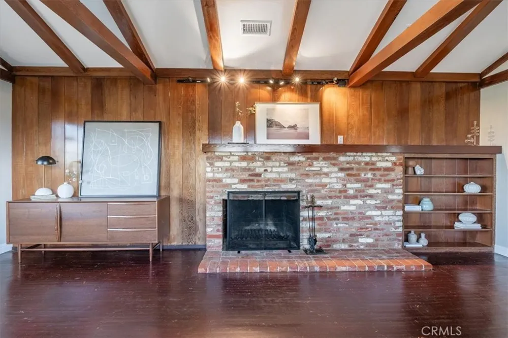 9451 Fuerte Drive La Mesa, CA 91941