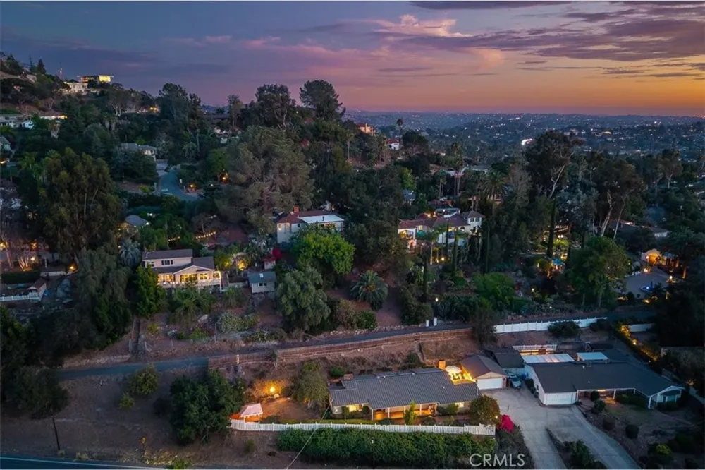 9451 Fuerte Drive La Mesa, CA 91941