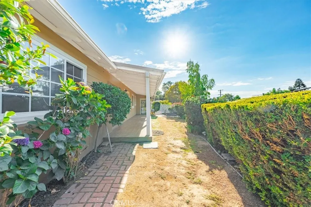 9451 Fuerte Drive La Mesa, CA 91941