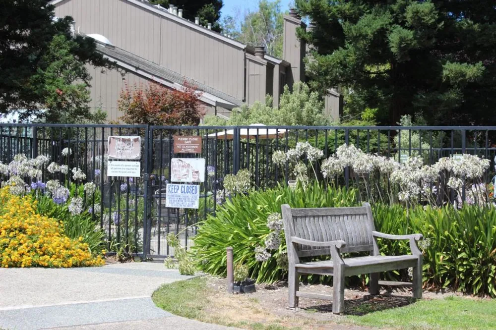 228 Flynn Avenue Mountain View, CA 94043