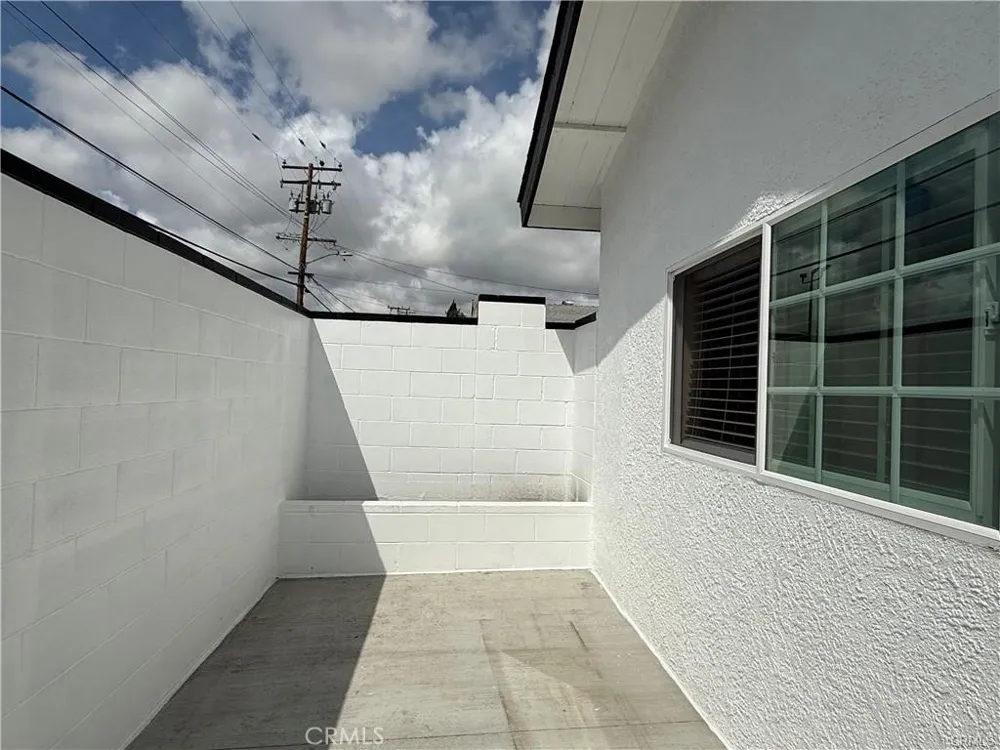 9452 Rose Avenue #B Montclair, CA 91763