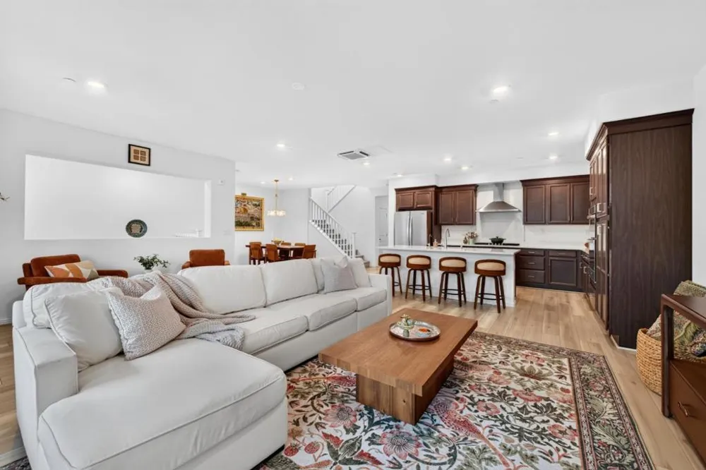 6810 Chroma Court San Jose, CA 95119
