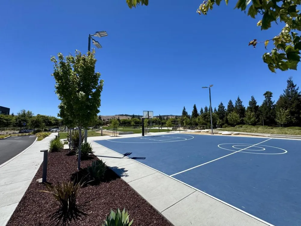 6810 Chroma Court San Jose, CA 95119