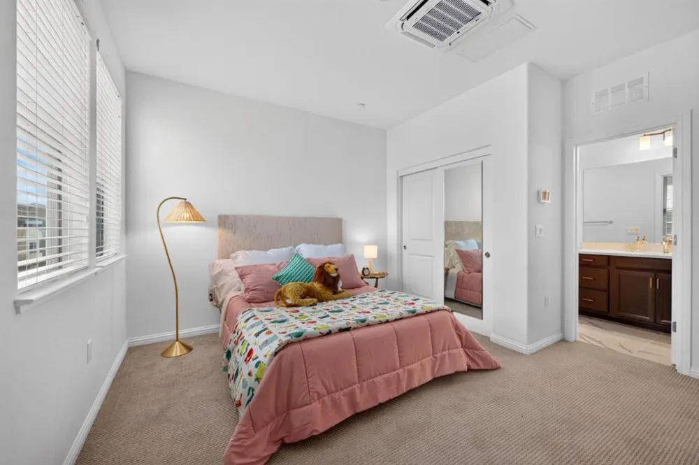 6810 Chroma Court San Jose, CA 95119
