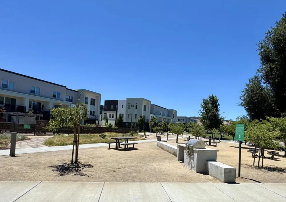 6810 Chroma Court San Jose, CA 95119