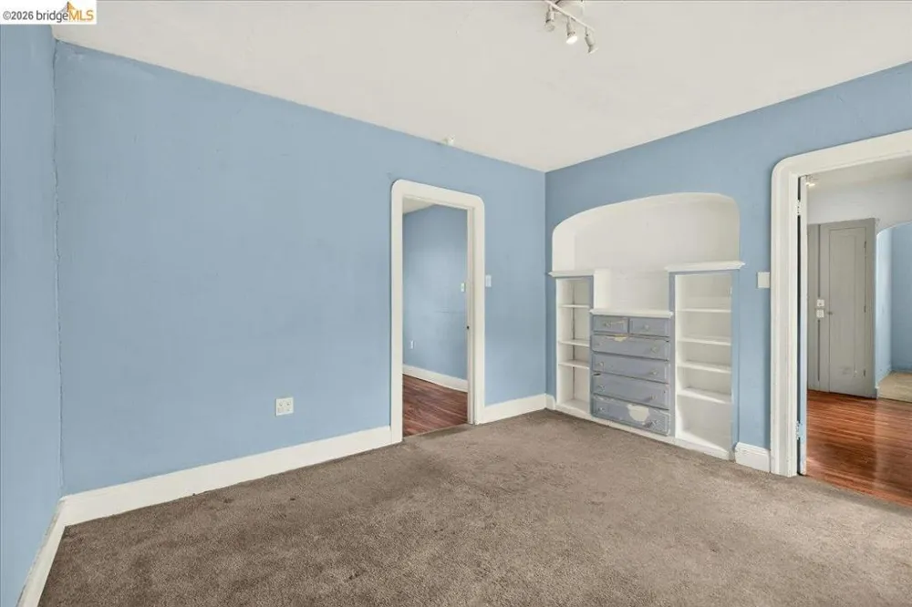 2333 81St Ave Oakland, CA 94605