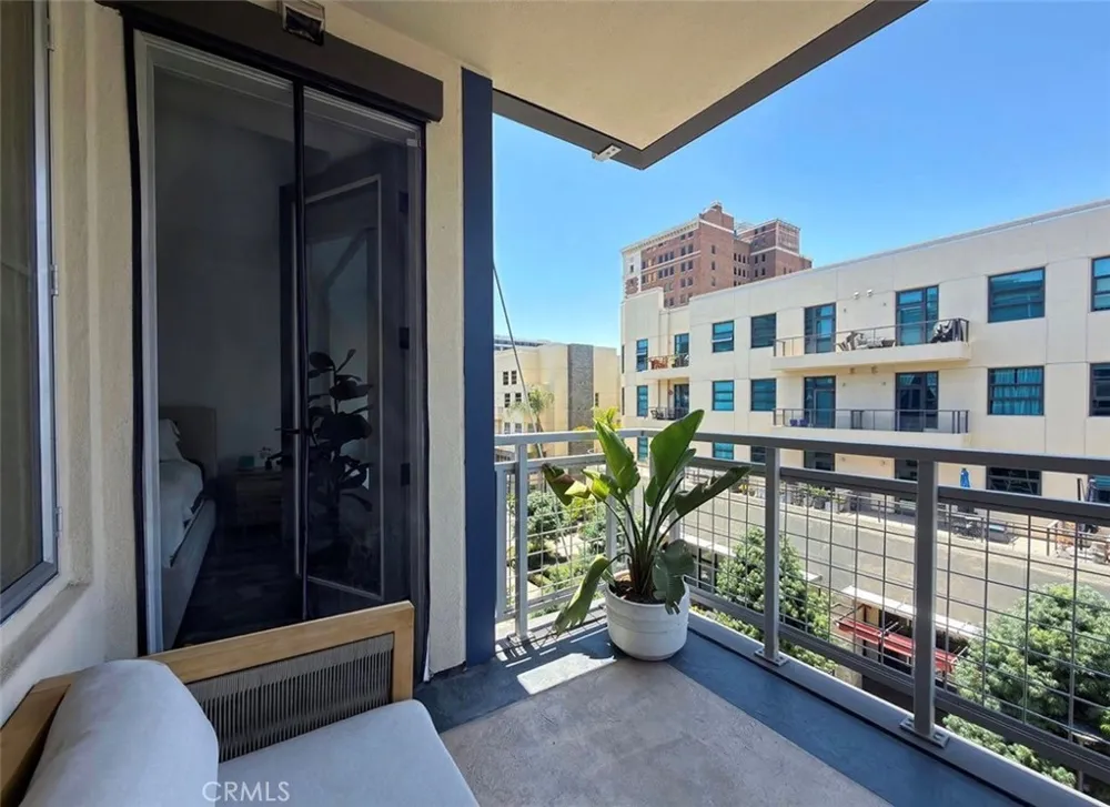 150 The Promenade Long Beach, CA 90802