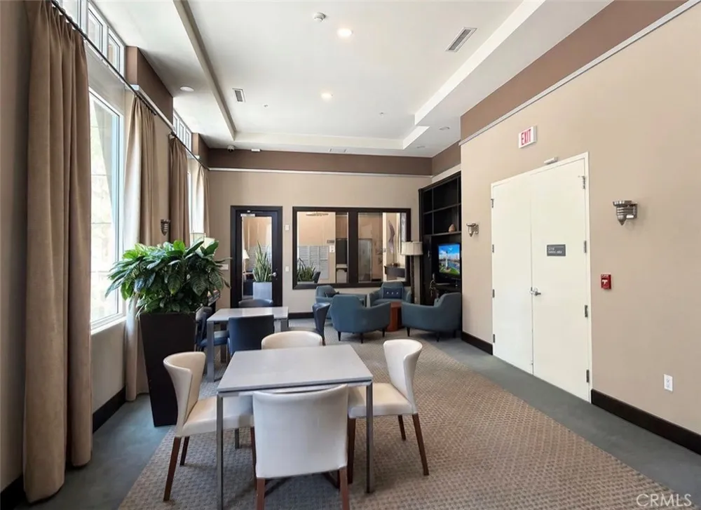 150 The Promenade Long Beach, CA 90802