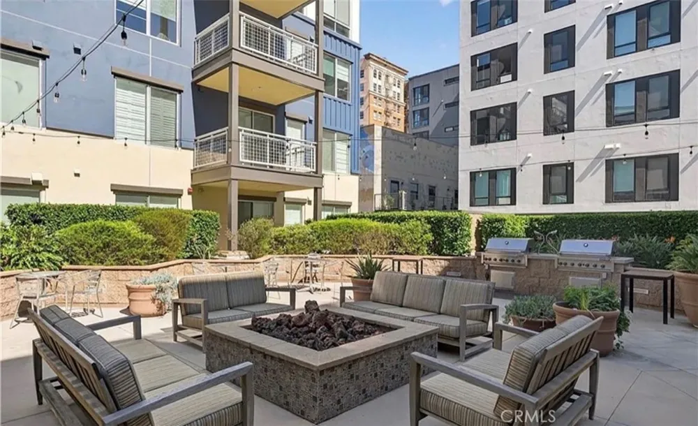 150 The Promenade Long Beach, CA 90802