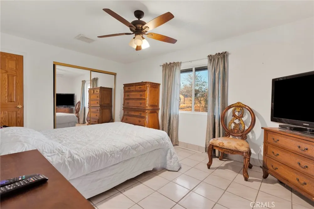 7685 Hilton Yucca Valley, CA 92284