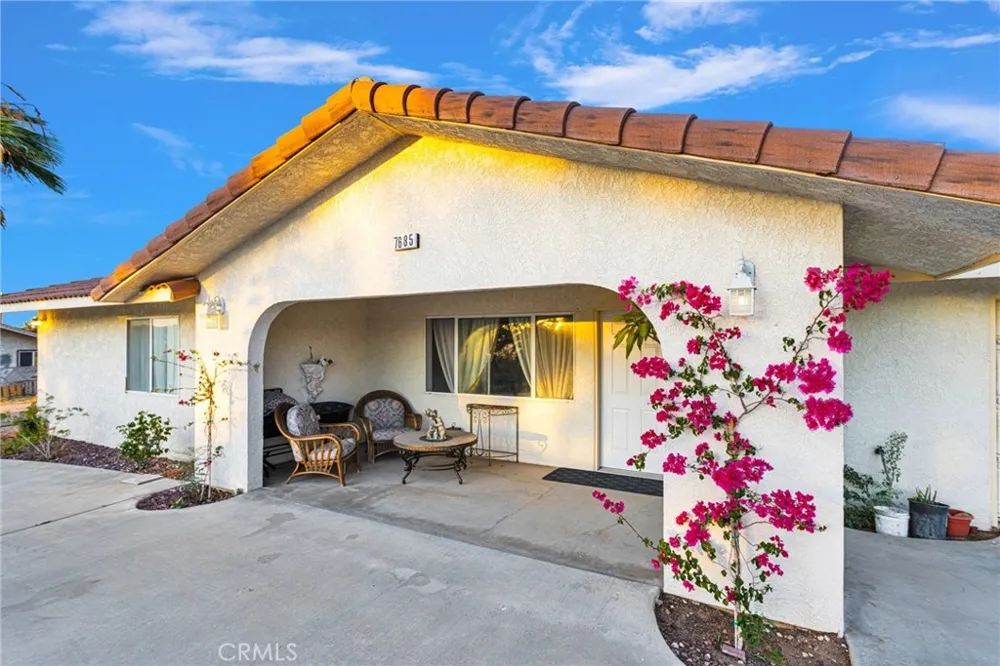 7685 Hilton Yucca Valley, CA 92284