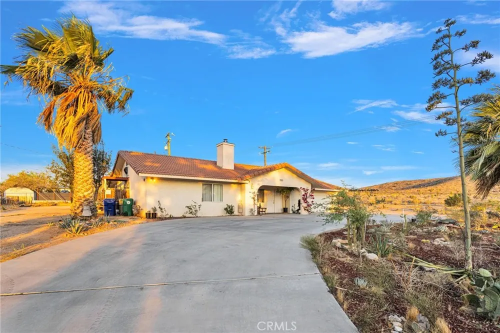 7685 Hilton Yucca Valley, CA 92284