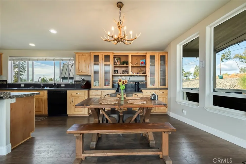 918 Deer Creek Paradise, CA 95969