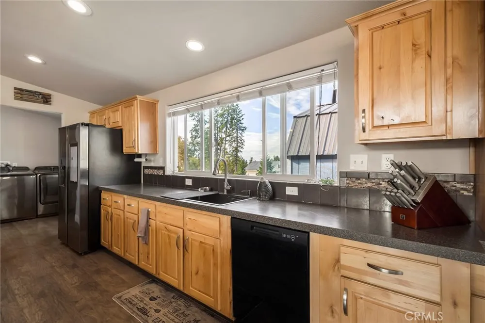 918 Deer Creek Paradise, CA 95969