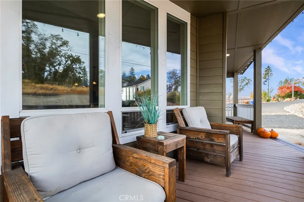 918 Deer Creek Paradise, CA 95969